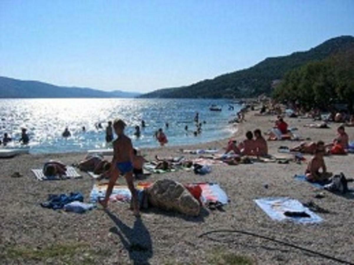 Apartmani Beran Seget Vranjica Extérieur photo